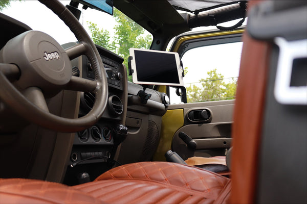 Top 7 Tablet And iPad Mounts for Truck Drivers in 2024