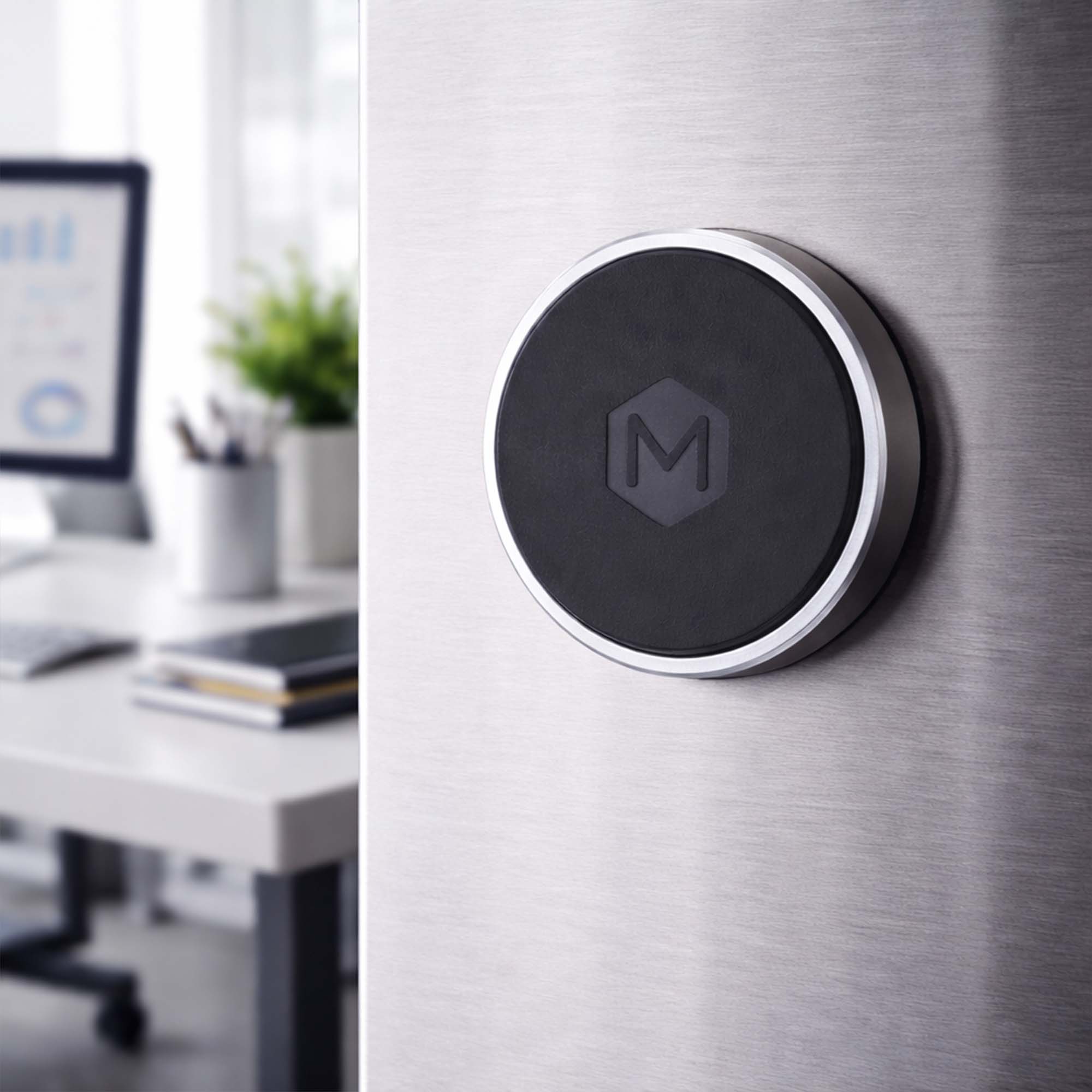 Circular Wall Phone Mount – Adhesive Magnetic Holder for Home Office Gym